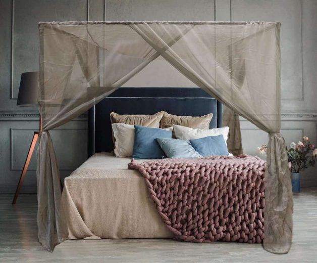 Self assembly bed canopy